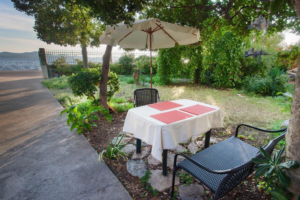 Apartment Ira Zadar Oda fotoğraf
