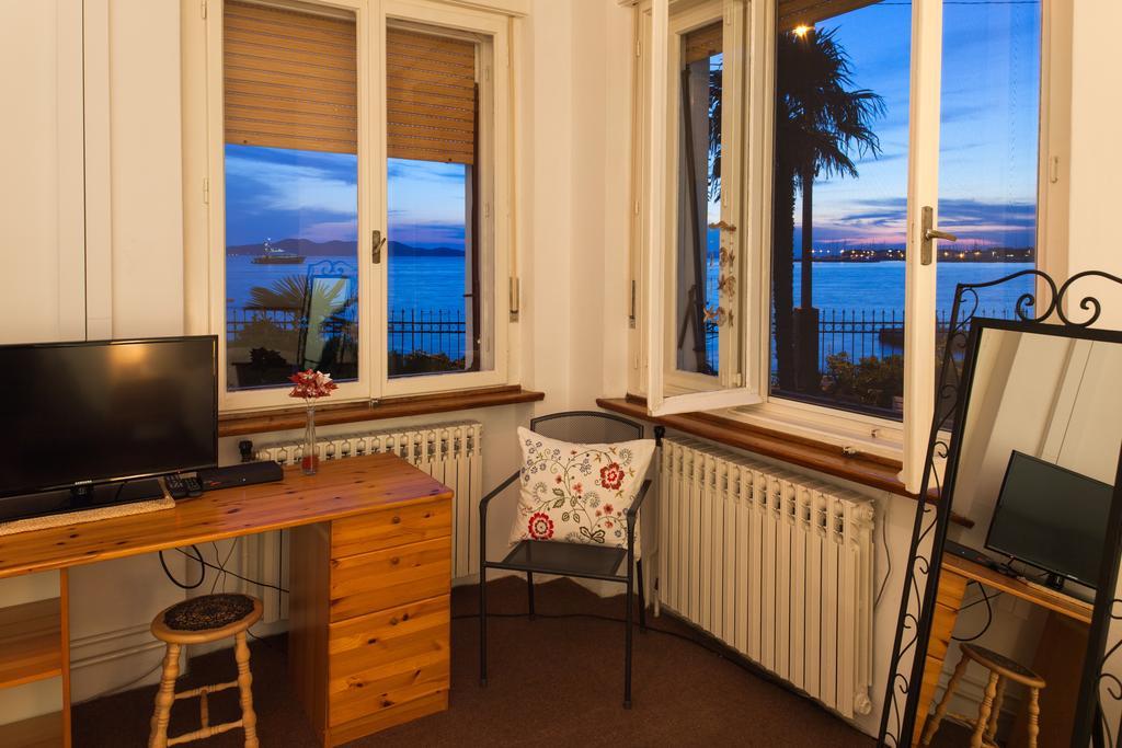 Apartment Ira Zadar Oda fotoğraf